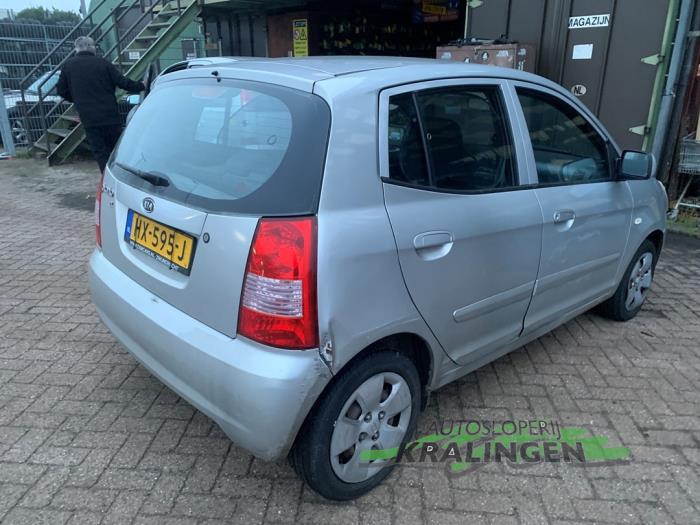 Kia Picanto 1.1 12V Sloopvoertuig (2005, Grijs)