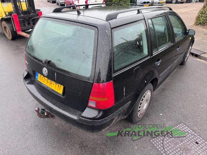 Volkswagen Golf IV Variant 1.6 Sloopvoertuig (2000, Zwart)