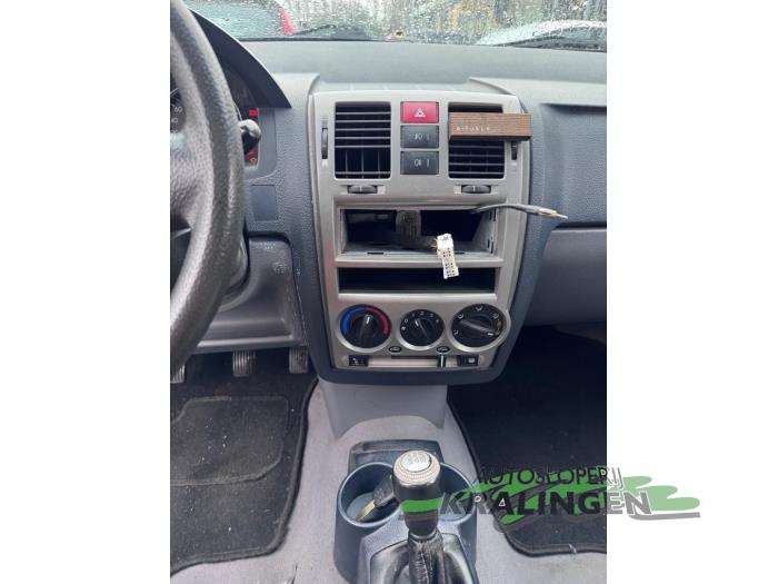 Hyundai Getz 1.3i 12V Sloopvoertuig (2003, Grijs)