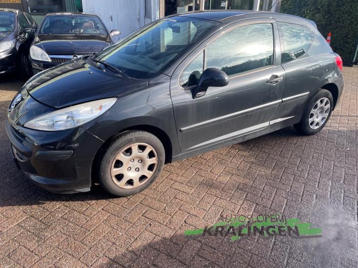 Peugeot 207/207+ 1.4 16V Schadevoertuig (2006, Zwart)