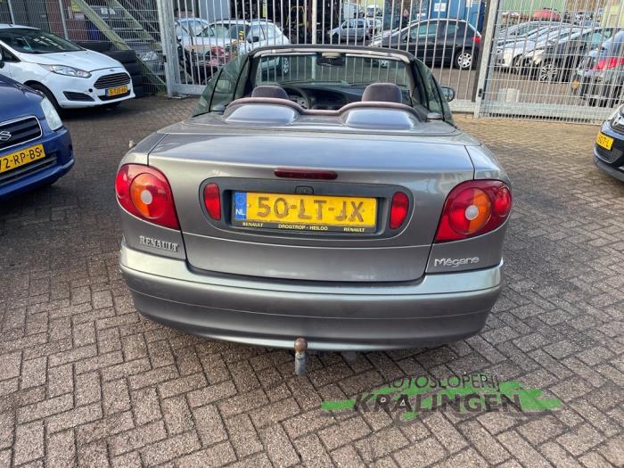 Renault Megane 1.6 16V Sport Schadevoertuig (2003, Grijs)