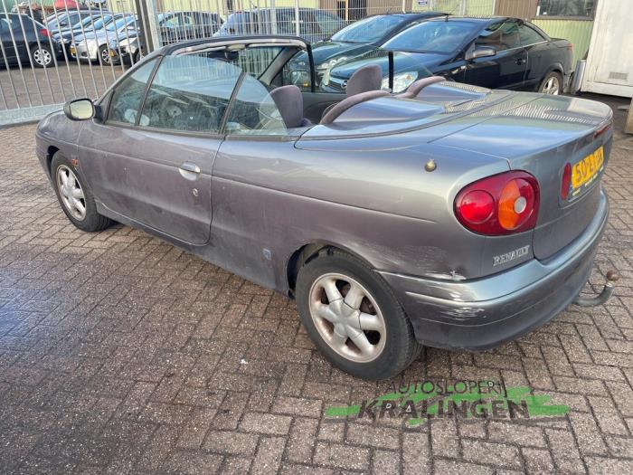 Renault Megane 1.6 16V Sport Schadevoertuig (2003, Grijs)