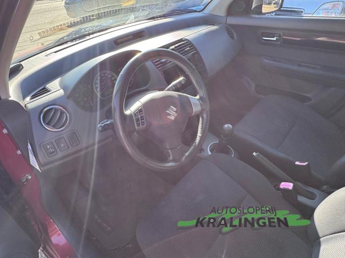 Suzuki Swift 1.3 VVT 16V Sloopvoertuig (2007, Oranje)