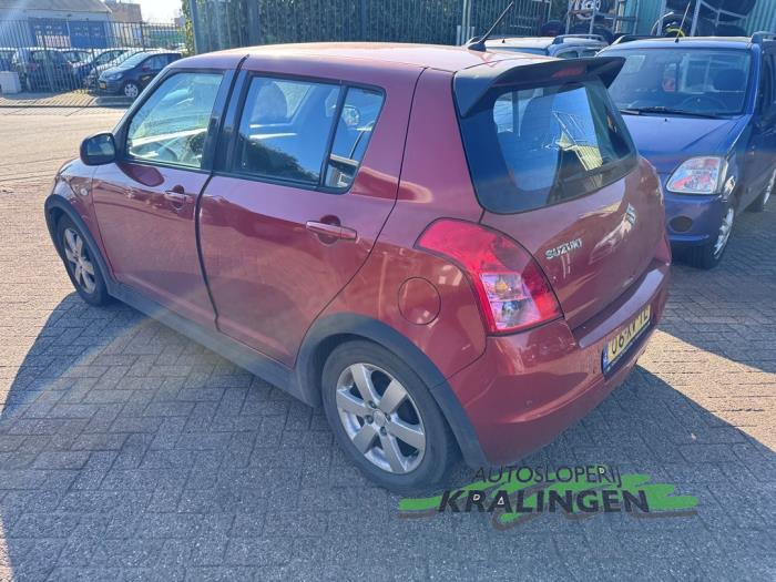 Suzuki Swift 1.3 VVT 16V Sloopvoertuig (2007, Oranje)