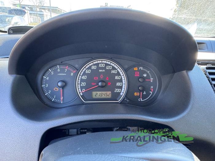 Suzuki Swift 1.3 VVT 16V Sloopvoertuig (2007, Oranje)