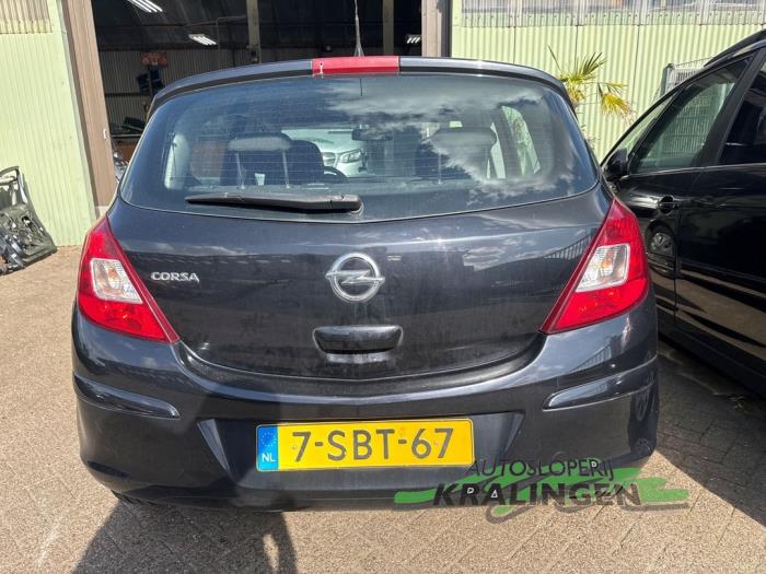 Opel Corsa D 1.2 16V Schadevoertuig (2011, Zwart)