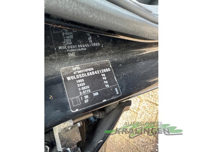 Opel Corsa D 1.2 16V Schadevoertuig (2011, Zwart)