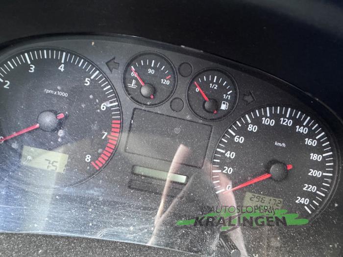 Seat Leon 1.6 Sloopvoertuig (2000, Blauw)
