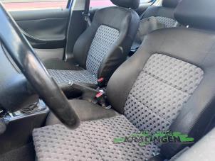 Seat Leon 1.6 Sloopvoertuig (2000, Blauw)