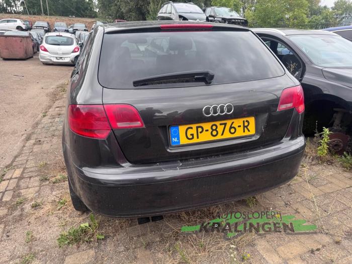 Audi A3 Sportback 2.0 TDI 16V Sloopvoertuig (2006, Grijs)