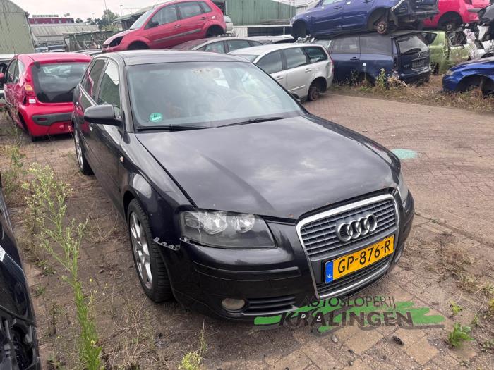 Audi A3 Sportback 2.0 TDI 16V Sloopvoertuig (2006, Grijs)