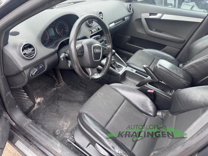 Audi A3 Sportback 2.0 TDI 16V Sloopvoertuig (2006, Grijs)