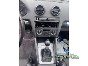Audi A3 Sportback 2.0 TDI 16V Sloopvoertuig (2006, Grijs)