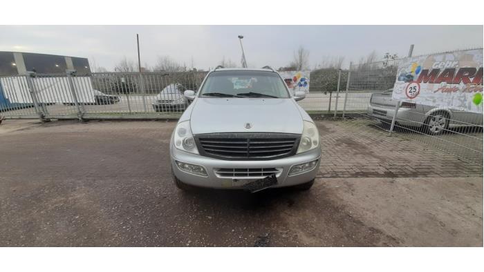 Ssang Yong Rexton 2.3 16V RX 230 Sloopvoertuig (2005, Grijs)