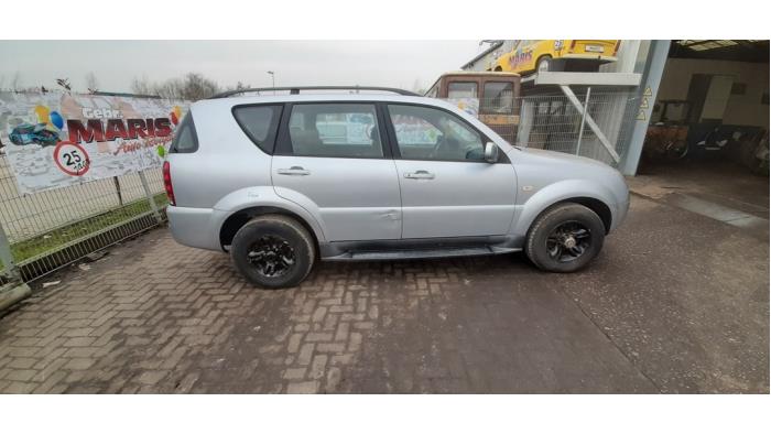 Ssang Yong Rexton 2.3 16V RX 230 Sloopvoertuig (2005, Grijs)