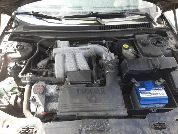 Jaguar X-type 2.5 V6 24V Sloopvoertuig (2002, Zwart)