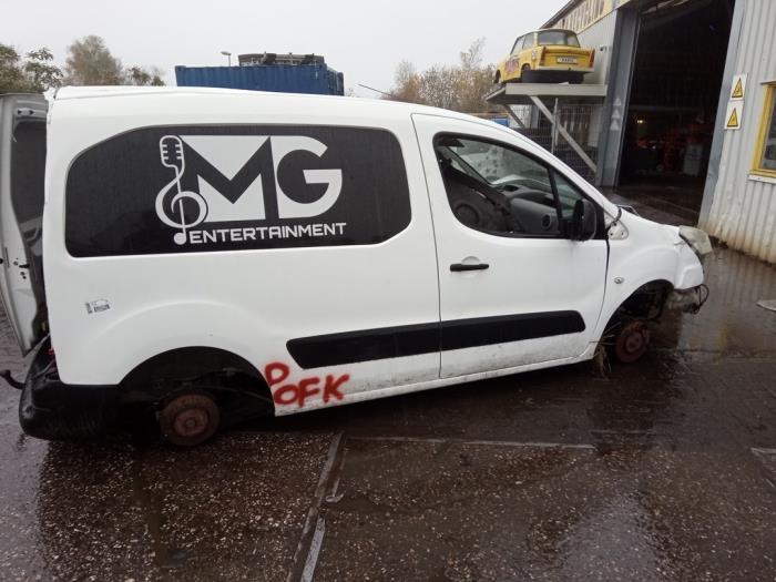 Peugeot Partner 1.6 HDI 75 16V Sloopvoertuig (2011, Graniet)