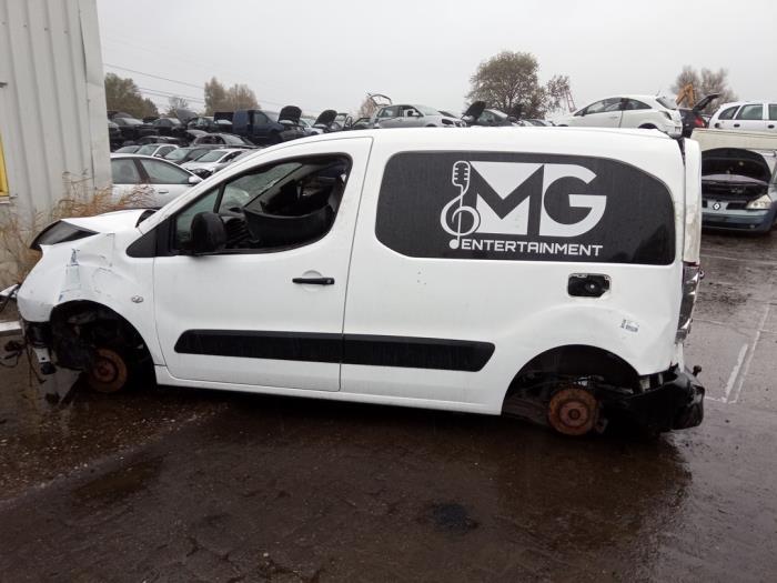 Peugeot Partner 1.6 HDI 75 16V Sloopvoertuig (2011, Graniet)