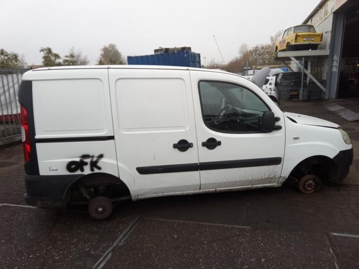 Fiat Doblo Cargo 1.9 JTD Sloopvoertuig (2009, Graniet)