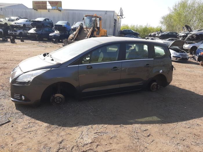 Peugeot 5008 I 1.6 VTI 16V Sloopvoertuig (2010, Grijs)