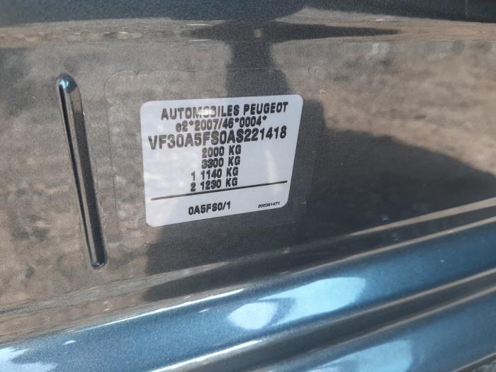 Peugeot 5008 I 1.6 VTI 16V Sloopvoertuig (2010, Grijs)