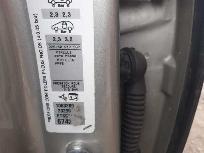 Peugeot 607 3.0 V6 24V Sloopvoertuig (2006, Grijs)