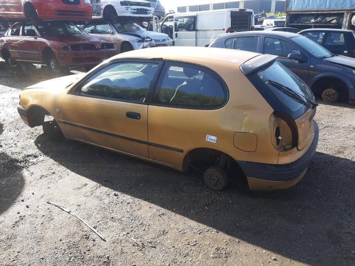Toyota Corolla 1.4 16V VVT-i Sloopvoertuig (2001, Geel)