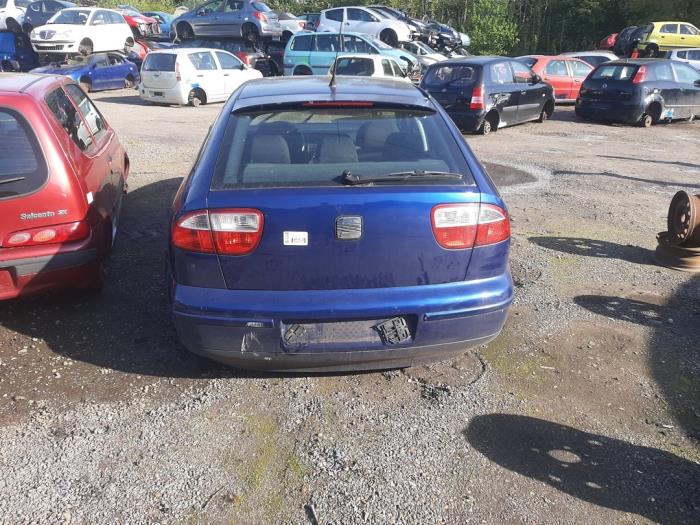 Seat Leon 1.6 16V Sloopvoertuig (2003, Blauw)