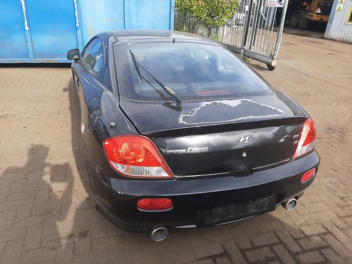 Hyundai Coupe 2.7 V6 24V Sloopvoertuig (2005, Zwart)
