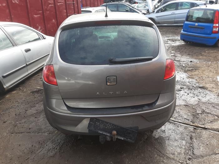 Seat Altea 1.6 Sloopvoertuig (2005, Grijs)