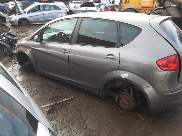 Seat Altea 1.6 Sloopvoertuig (2005, Grijs)