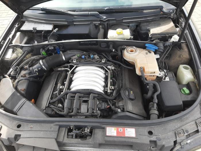 Audi A6 Avant 2.4 V6 30V Sloopvoertuig (2004, Zwart)