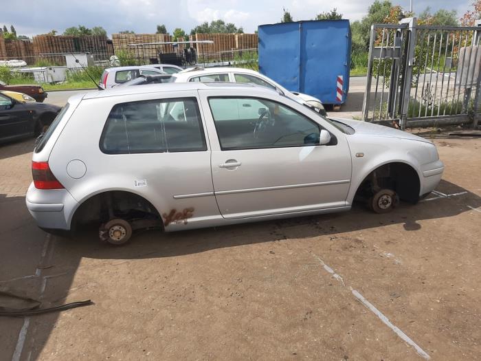 Volkswagen Golf IV 1.6 Sloopvoertuig (1999, Grijs)