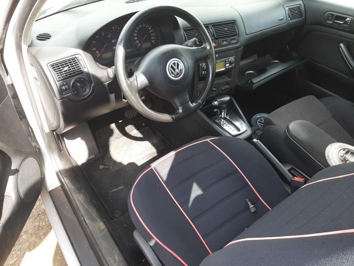 Volkswagen Golf IV 1.6 Sloopvoertuig (1999, Grijs)