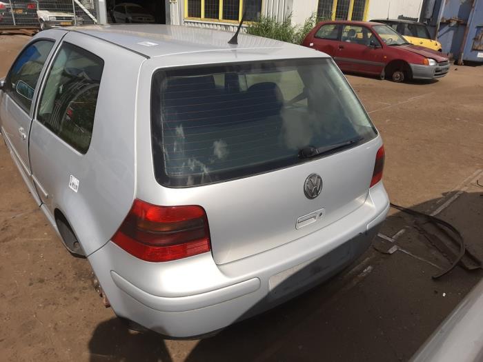 Volkswagen Golf IV 1.6 Sloopvoertuig (1999, Grijs)