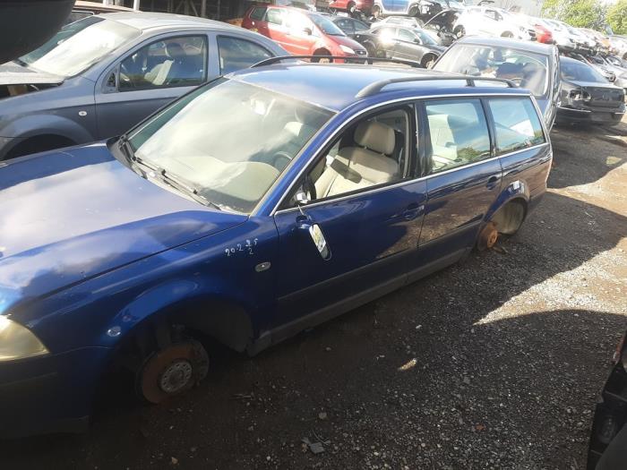 Volkswagen Passat Variant 2.0 20V Sloopvoertuig (2002, Blauw)