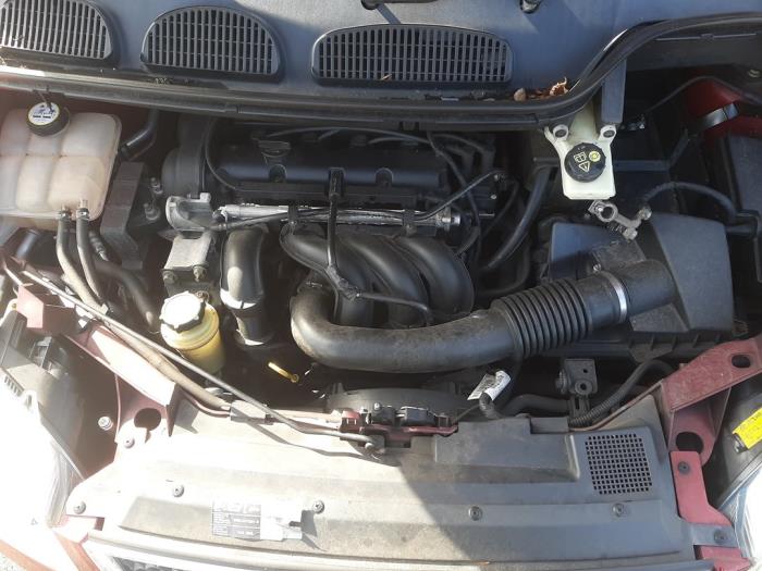 Ford Focus C-Max 1.6 16V Sloopvoertuig (2004, Rood)