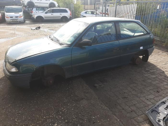 Opel Astra F Classic 1.4i Classic Sloopvoertuig (1997, Blauw)