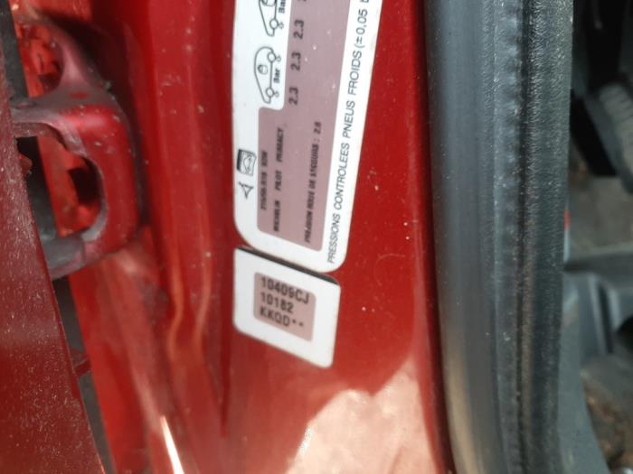 Citroen C5 II Berline 1.8 16V Sloopvoertuig (2005, Rood)