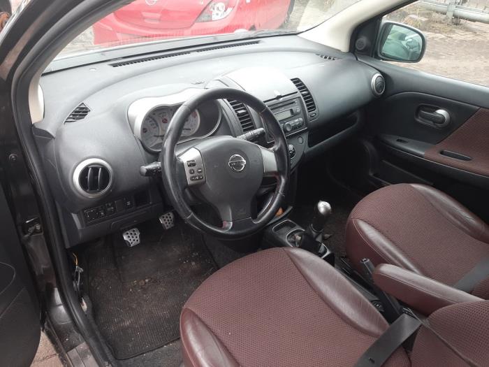 Nissan Note 1.6 16V Sloopvoertuig (2006, Zwart)