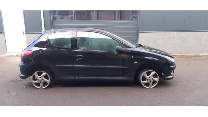 Peugeot 206 1.6 16V Sloopvoertuig (2001, Zwart)
