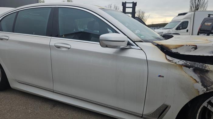 BMW 7 serie 740i,Li 24V Sloopvoertuig (2015, Metallic, Wit)