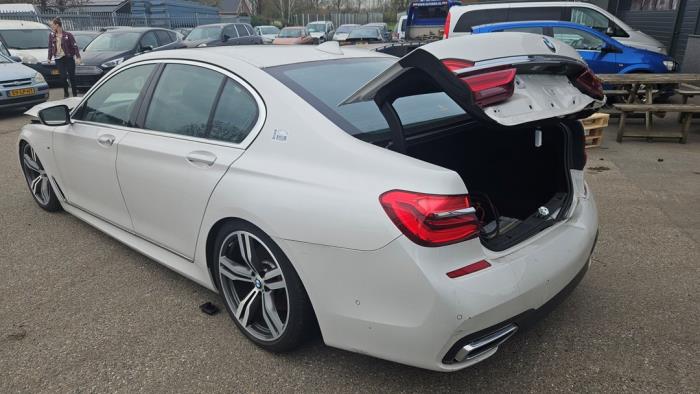 BMW 7 serie 740i,Li 24V Sloopvoertuig (2015, Metallic, Wit)