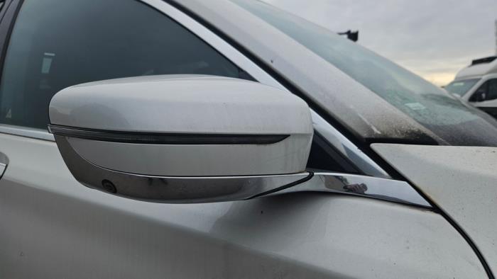 BMW 7 serie 740i,Li 24V Sloopvoertuig (2015, Metallic, Wit)