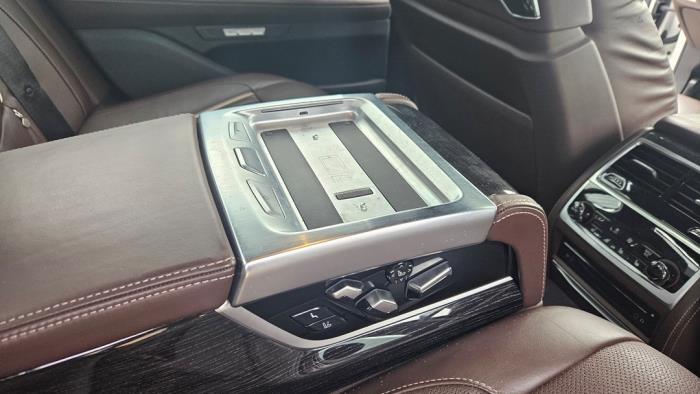 BMW 7 serie 740i,Li 24V Sloopvoertuig (2015, Metallic, Wit)