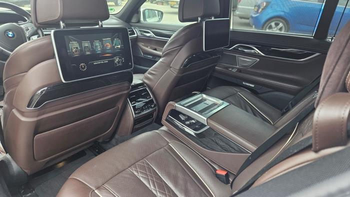 BMW 7 serie 740i,Li 24V Sloopvoertuig (2015, Metallic, Wit)