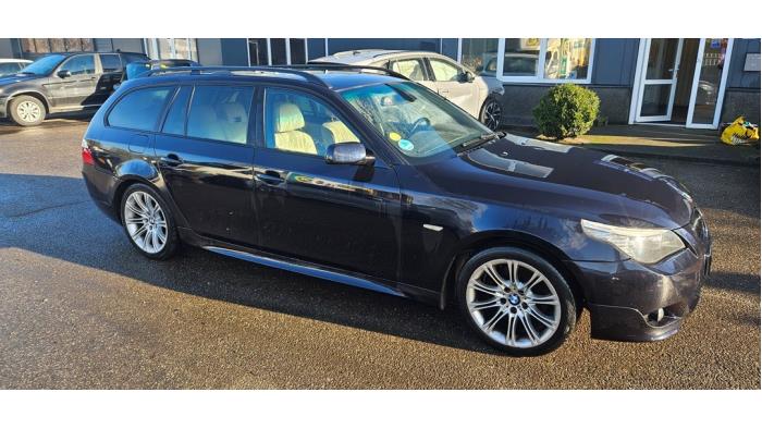BMW 5 serie Touring 525i 24V Sloopvoertuig (2008, Zwart)