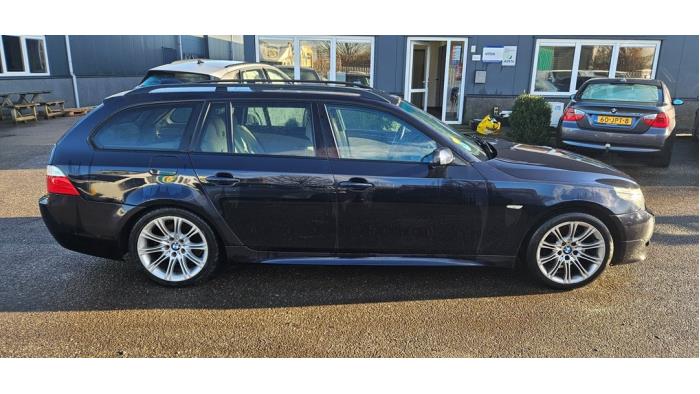 BMW 5 serie Touring 525i 24V Sloopvoertuig (2008, Zwart)