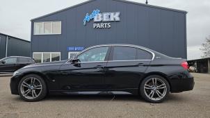 BMW 3 serie 330e  (Schade)