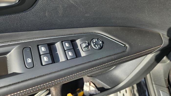 Peugeot 5008 II 2.0 BlueHDi 180 16V Sloopvoertuig (2018)